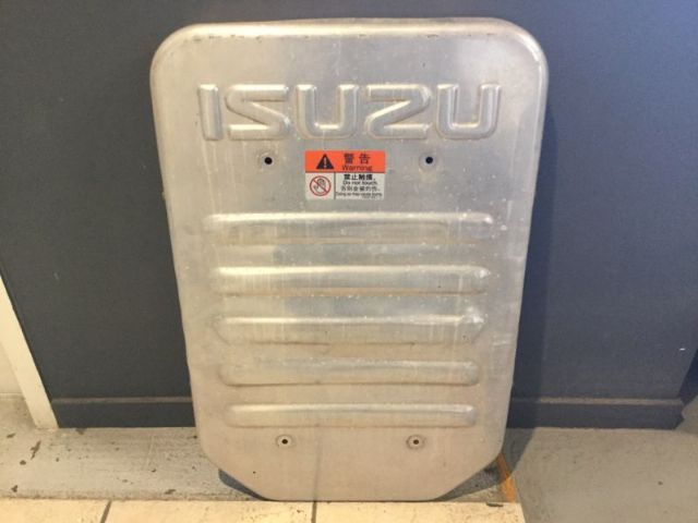 Isuzu Giga EXY 510 Exhaust Heat Shield