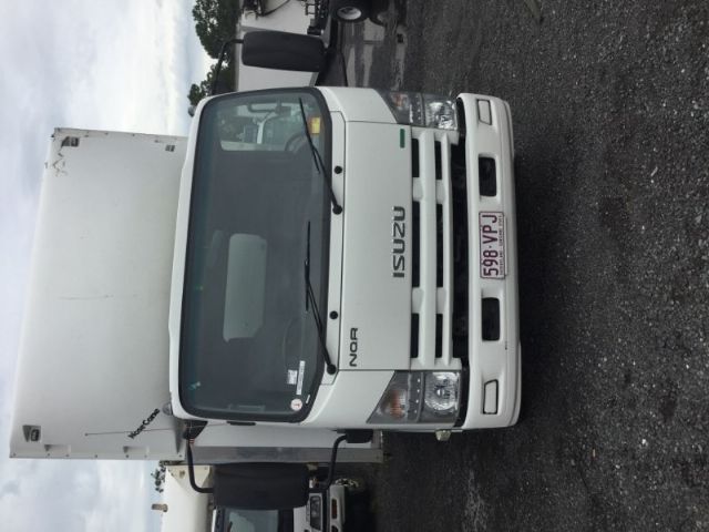 Isuzu N-Series NQR NQR 450