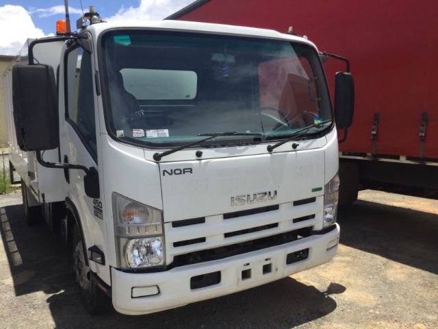 Isuzu N-Series NQR NQR75 2012-2016