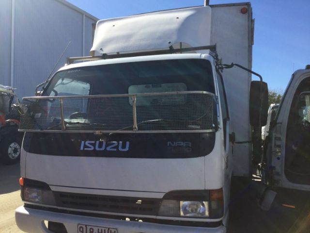 Isuzu N-Series NPR NPR 400